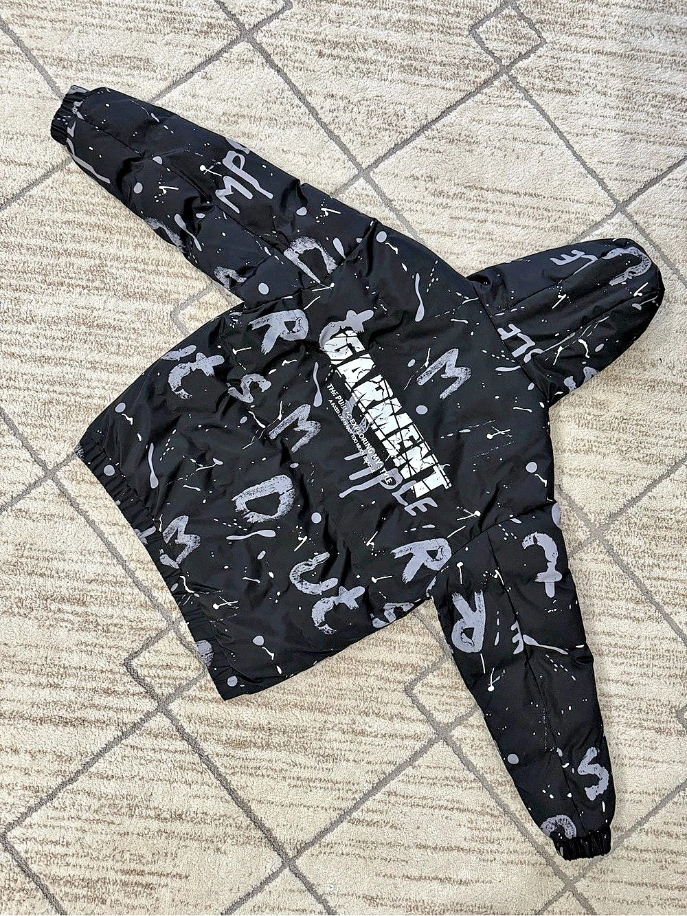 Puffer Jacket - Picture 1 of 3